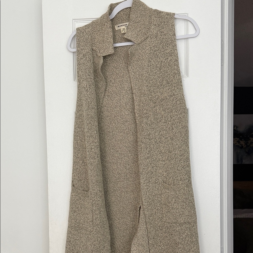 Nic+Zoe Taupe Sleeveless Long Cardigan